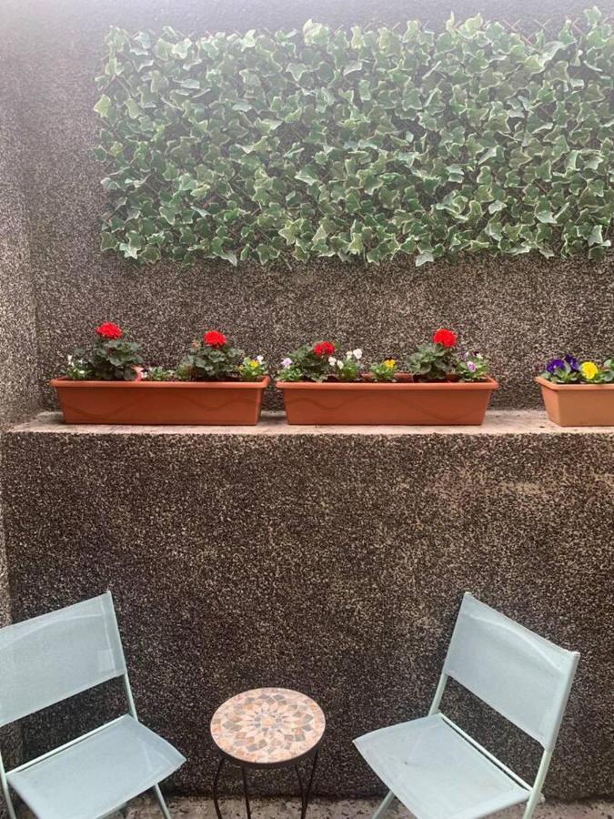 Minimum Stay Two Nights Larne Exterior foto